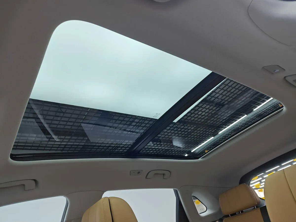 2023 HongQi HS5 2.0T 252HP L4 8AT,autocango,china used car exporter,china ev exporter,chinese used car exporter,chinese used ev exporter