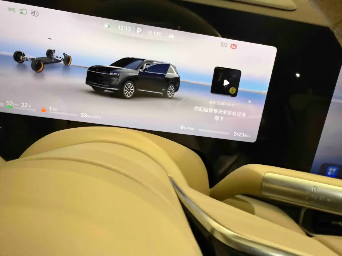 2024 AITO AITO M9 1.5T 152HP L4 REEV 42KWH,autocango,china used car exporter,china ev exporter,chinese used car exporter,chinese used ev exporter