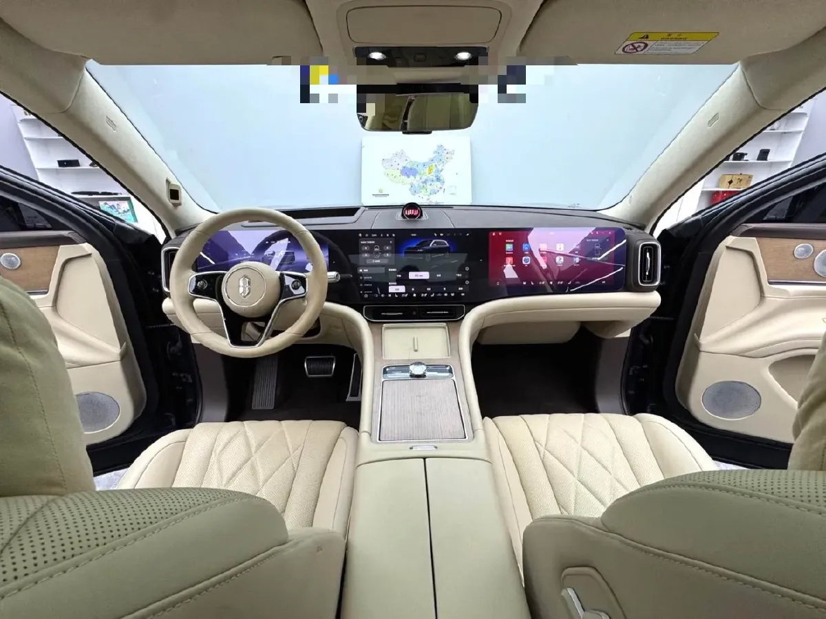 2024 AITO AITO M9 1.5T 152HP L4 REEV 42KWH,autocango,china used car exporter,china ev exporter,chinese used car exporter,chinese used ev exporter