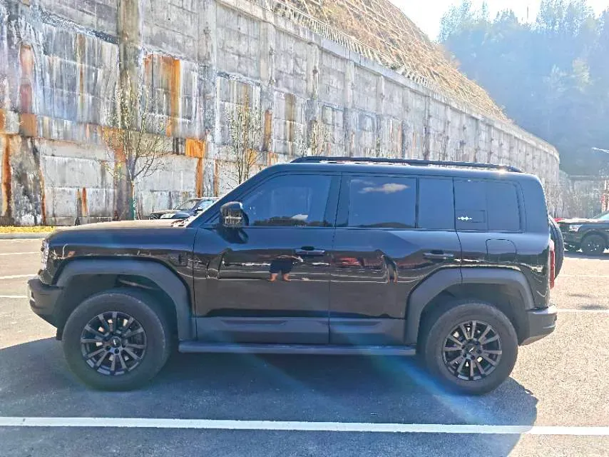 2023 FangChengBao Bao 5 1.5T 194HP L4 E-CVT PHEV 31.8KWH,autocango,china used car exporter,china ev exporter,chinese used car exporter,chinese used ev exporter