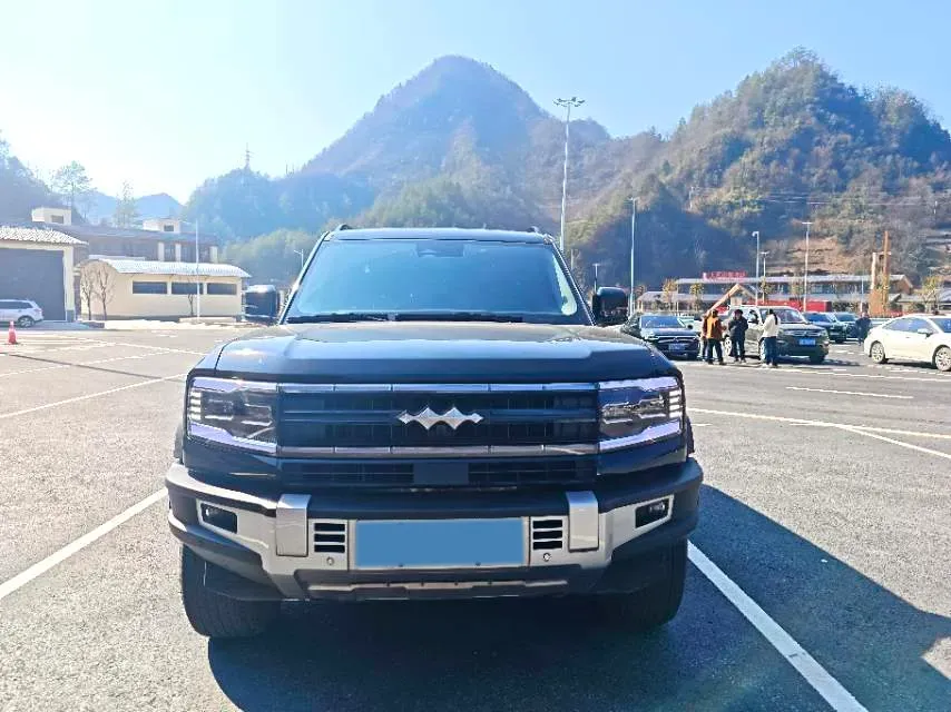 2023 FangChengBao Bao 5 1.5T 194HP L4 E-CVT PHEV 31.8KWH,autocango,china used car exporter,china ev exporter,chinese used car exporter,chinese used ev exporter
