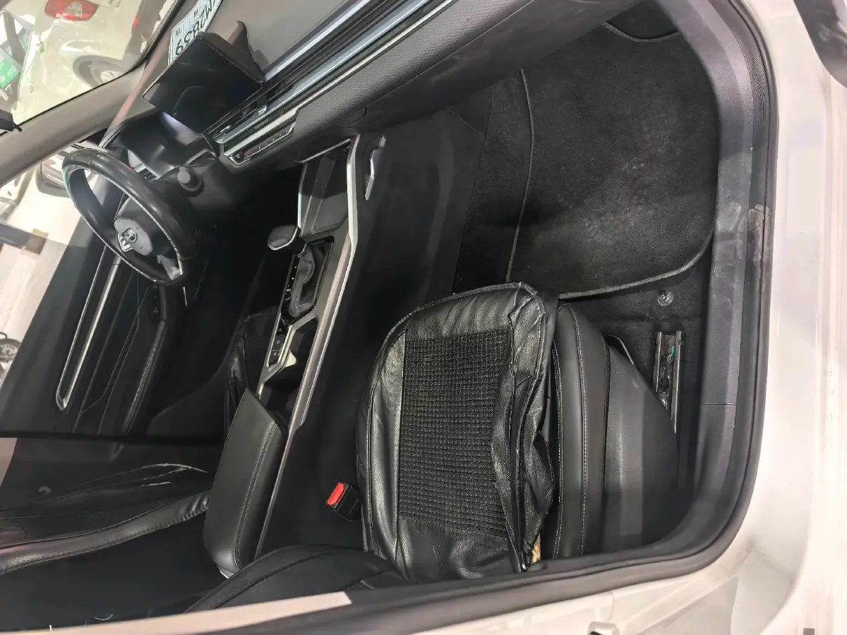 2022 Geely Emgrand 1.5L 114HP L4 CVT,autocango,china used car exporter,china ev exporter,chinese used car exporter,chinese used ev exporter