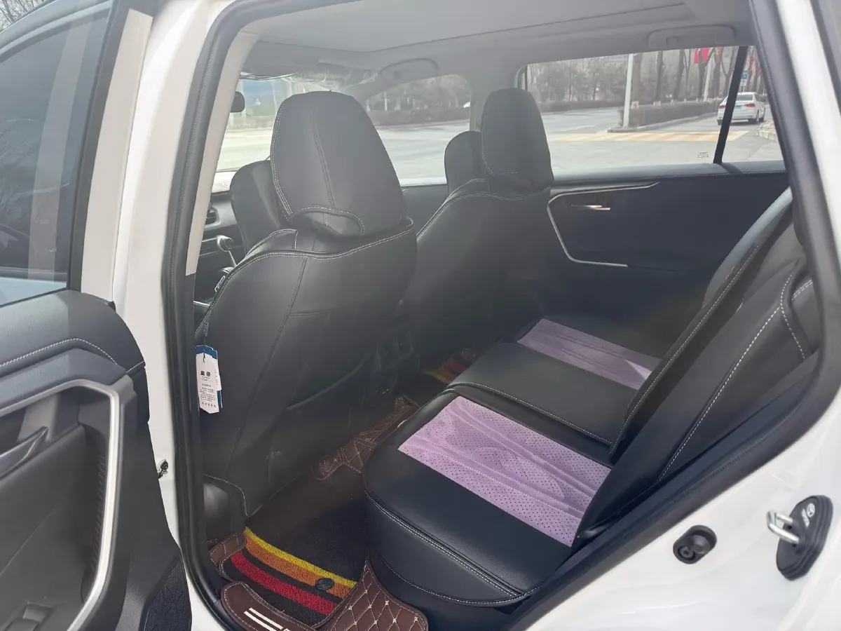 2024 Toyota RAV4 2.5L 178HP L4 E-CVT Hybrid,autocango,china used car exporter,china ev exporter,chinese used car exporter,chinese used ev exporter