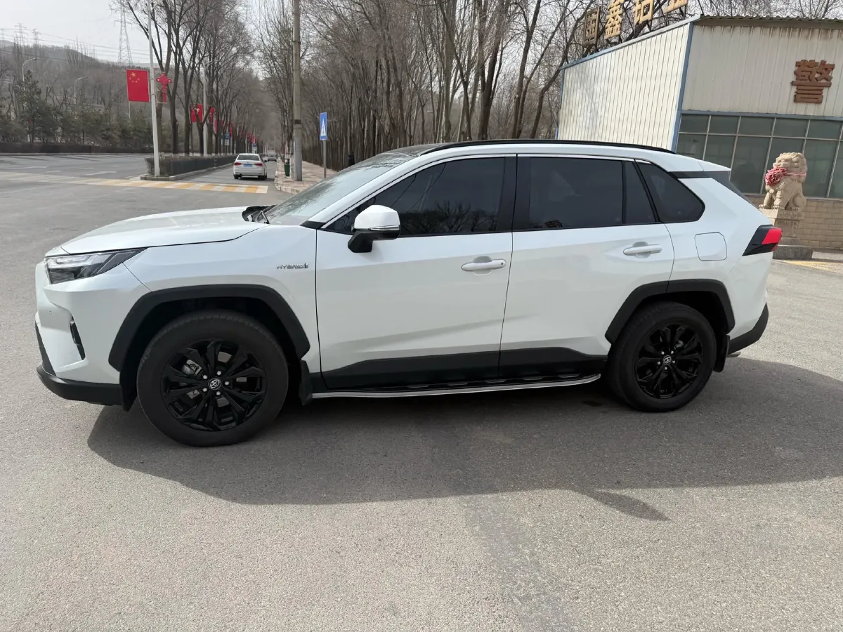 2024 Toyota RAV4 2.5L 178HP L4 E-CVT Hybrid,autocango,china used car exporter,china ev exporter,chinese used car exporter,chinese used ev exporter
