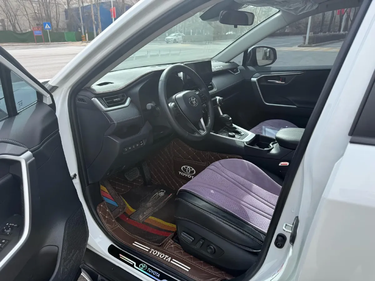 2024 Toyota RAV4 2.5L 178HP L4 E-CVT Hybrid,autocango,china used car exporter,china ev exporter,chinese used car exporter,chinese used ev exporter
