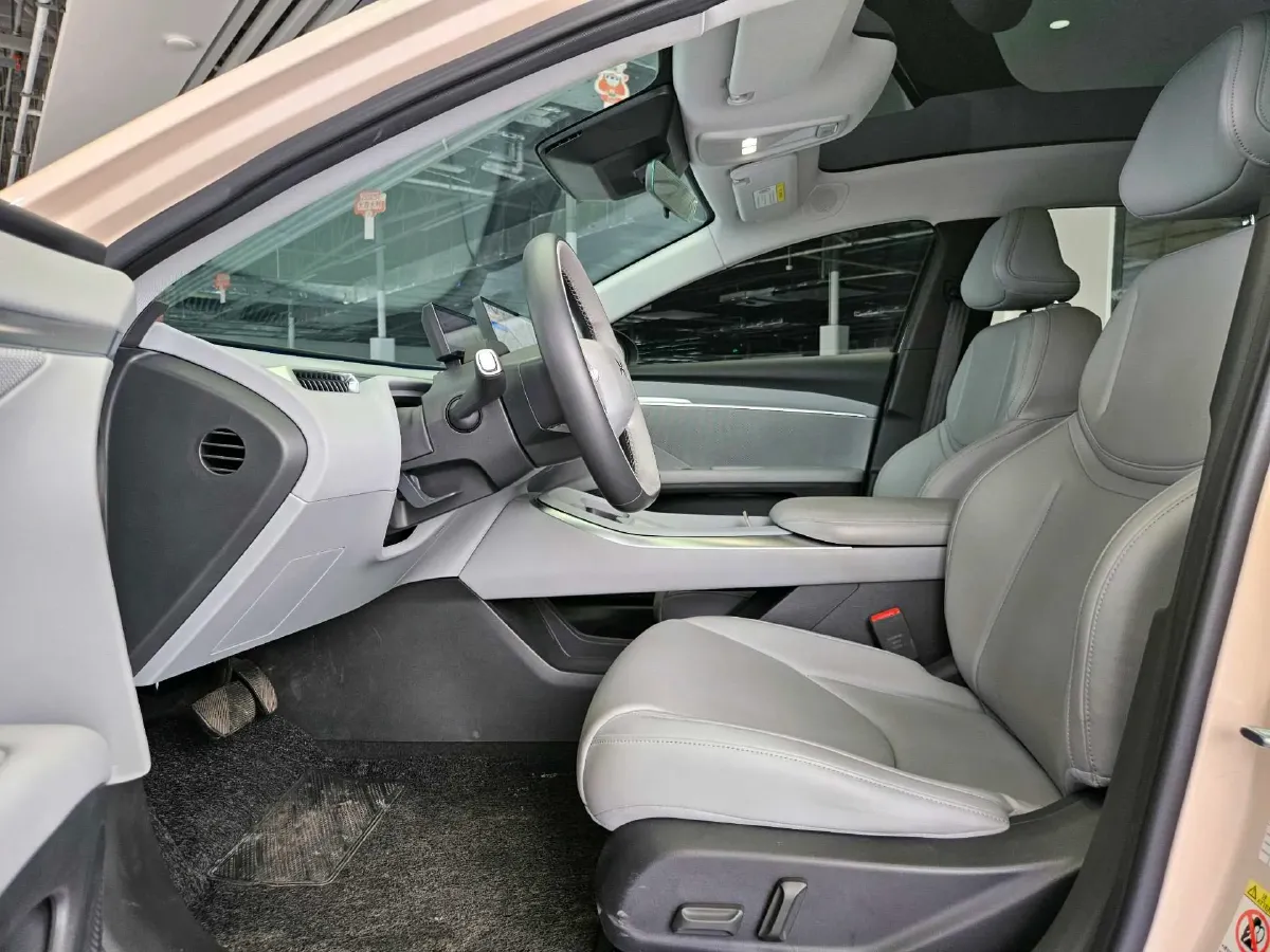 2024 Xpeng MONA M03 BEV 51.8KWH,autocango,china used car exporter,china ev exporter,chinese used car exporter,chinese used ev exporter