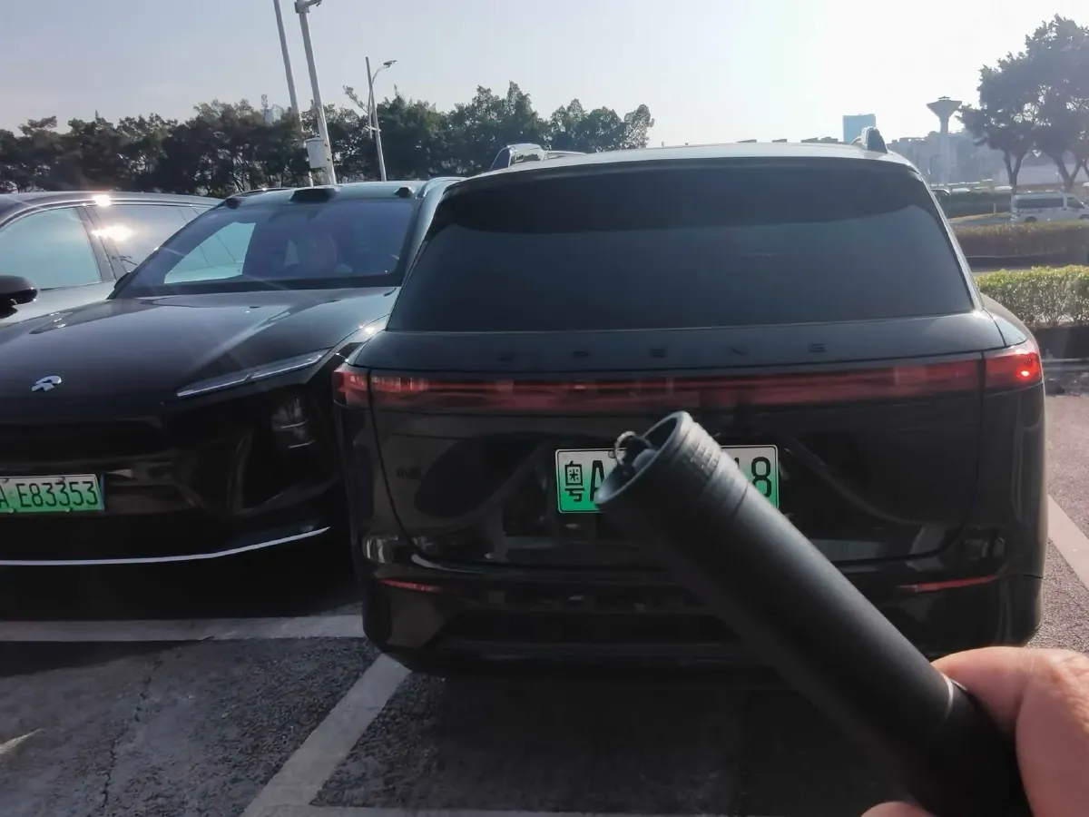 2025 Xpeng G9 BEV 93.1KWH,autocango,china used car exporter,china ev exporter,chinese used car exporter,chinese used ev exporter