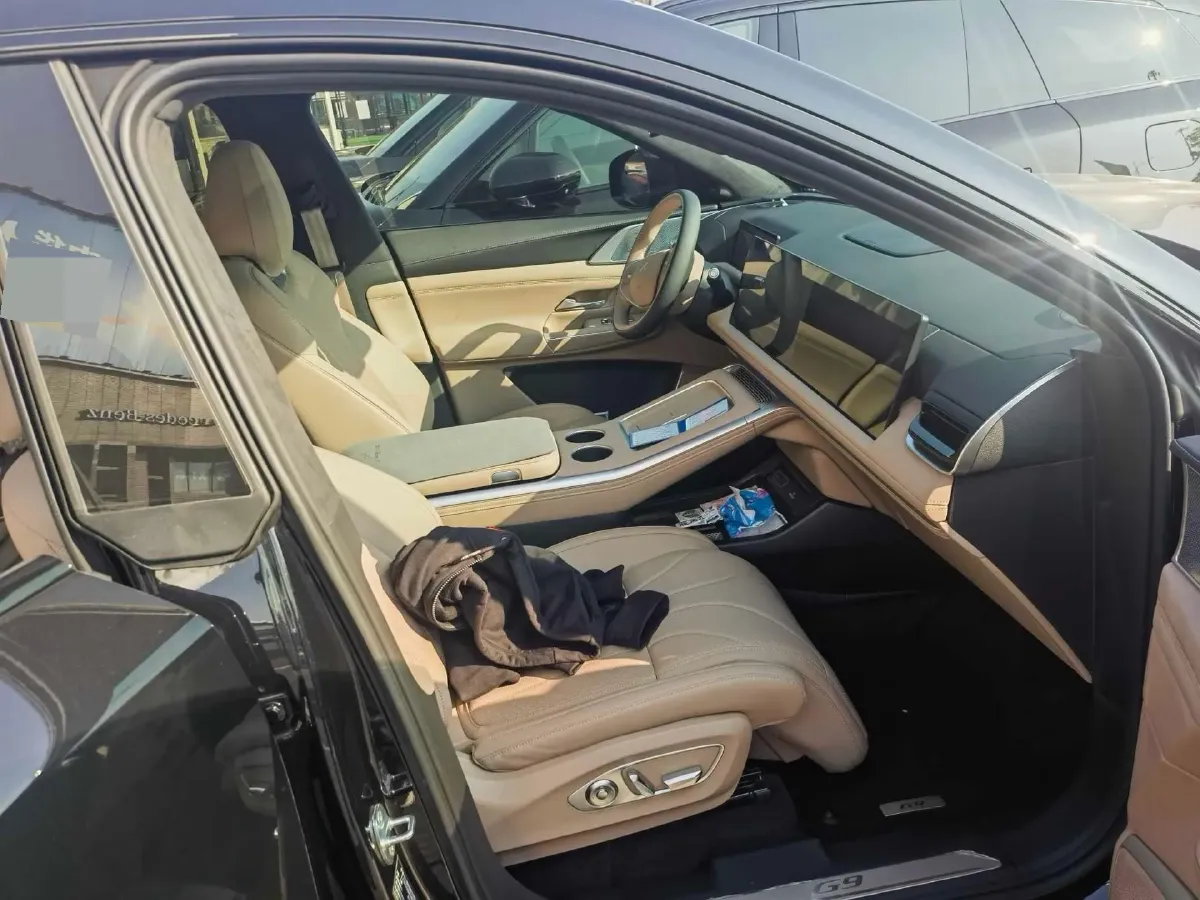 2025 Xpeng G9 BEV 93.1KWH,autocango,china used car exporter,china ev exporter,chinese used car exporter,chinese used ev exporter