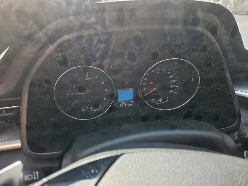 2023 Haval M6 1.5T 150HP L4 7DCT,autocango,china used car exporter,china ev exporter,chinese used car exporter,chinese used ev exporter