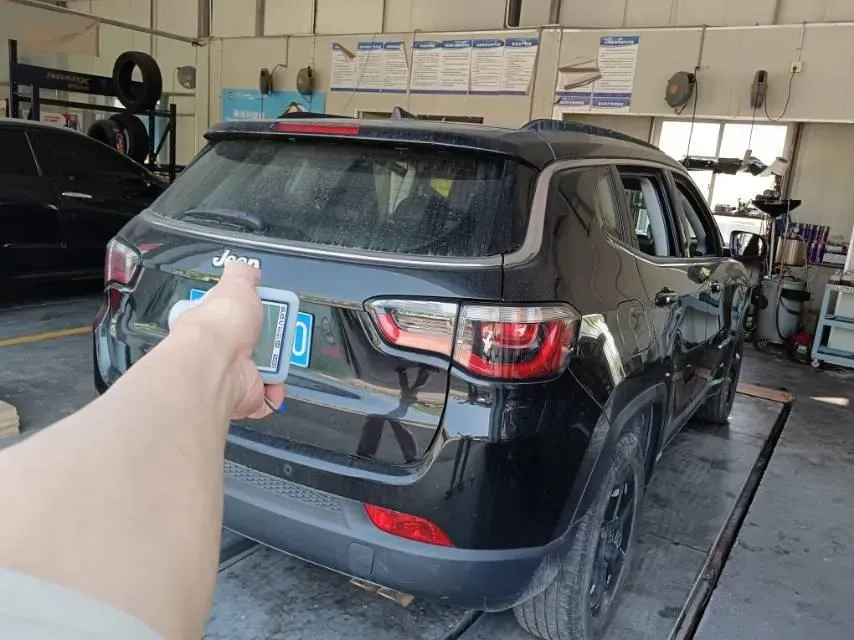 2020 Jeep Compass 1.3T 173HP L4 7DCT,autocango,china used car exporter,china ev exporter,chinese used car exporter,chinese used ev exporter