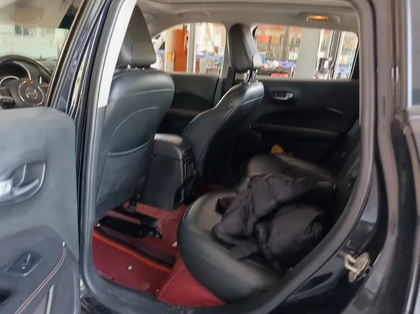 2020 Jeep Compass 1.3T 173HP L4 7DCT,autocango,china used car exporter,china ev exporter,chinese used car exporter,chinese used ev exporter