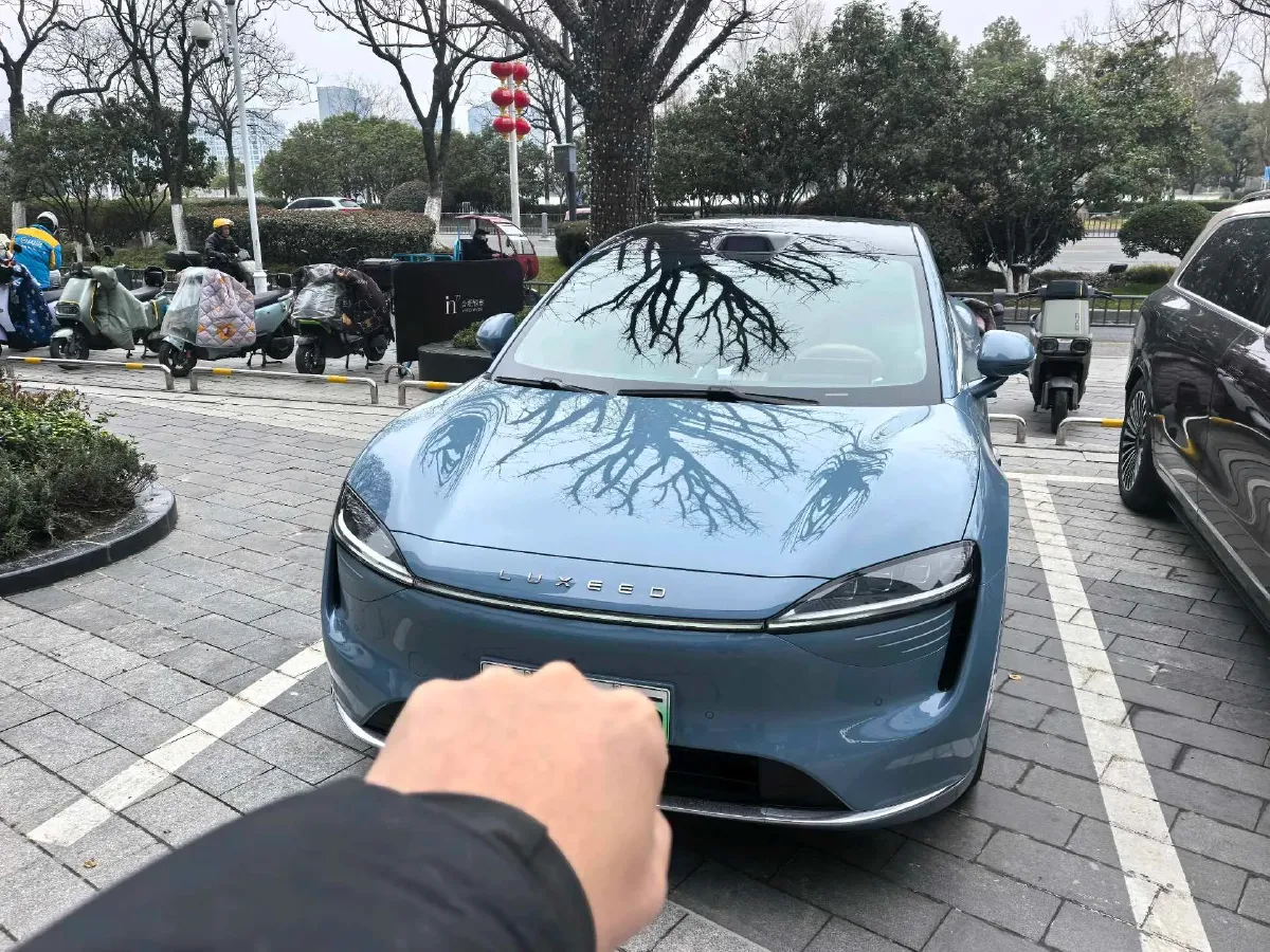 2024 HIMA R7 BEV 100KWH,autocango,china used car exporter,china ev exporter,chinese used car exporter,chinese used ev exporter