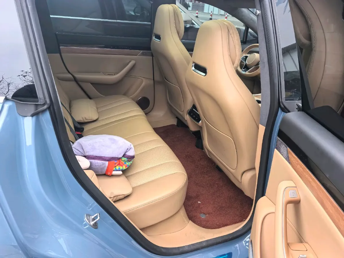 2024 HIMA R7 BEV 100KWH,autocango,china used car exporter,china ev exporter,chinese used car exporter,chinese used ev exporter