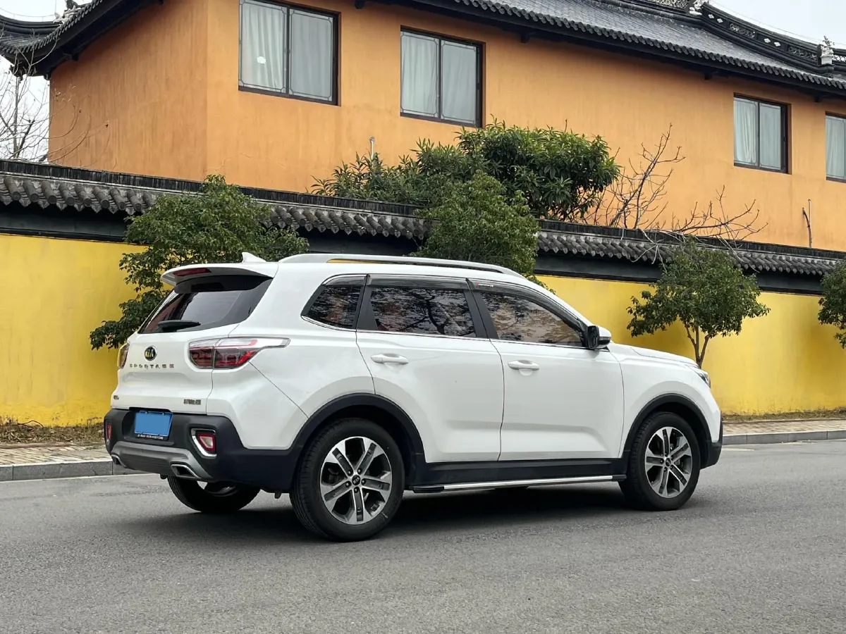 2018 Kia Sportage R 2.0L 160HP L4 6AT,autocango,china used car exporter,china ev exporter,chinese used car exporter,chinese used ev exporter
