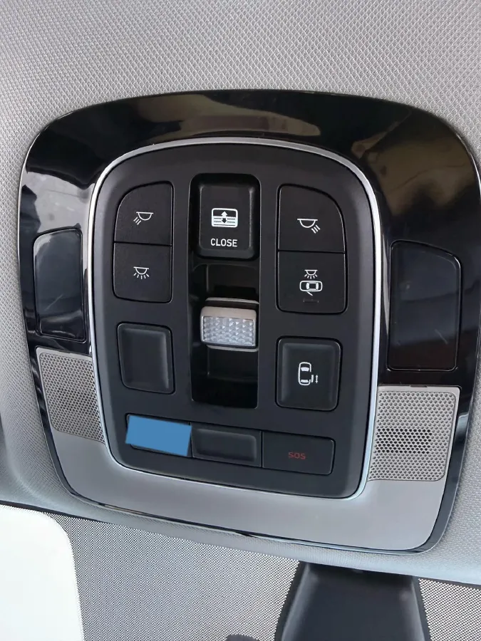 2021 Hyundai Custo 1.5T 170HP L4 8AT,autocango,china used car exporter,china ev exporter,chinese used car exporter,chinese used ev exporter