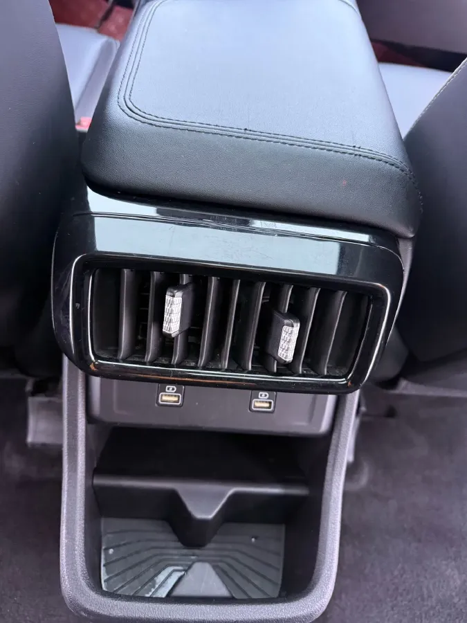 2021 Hyundai Custo 1.5T 170HP L4 8AT,autocango,china used car exporter,china ev exporter,chinese used car exporter,chinese used ev exporter