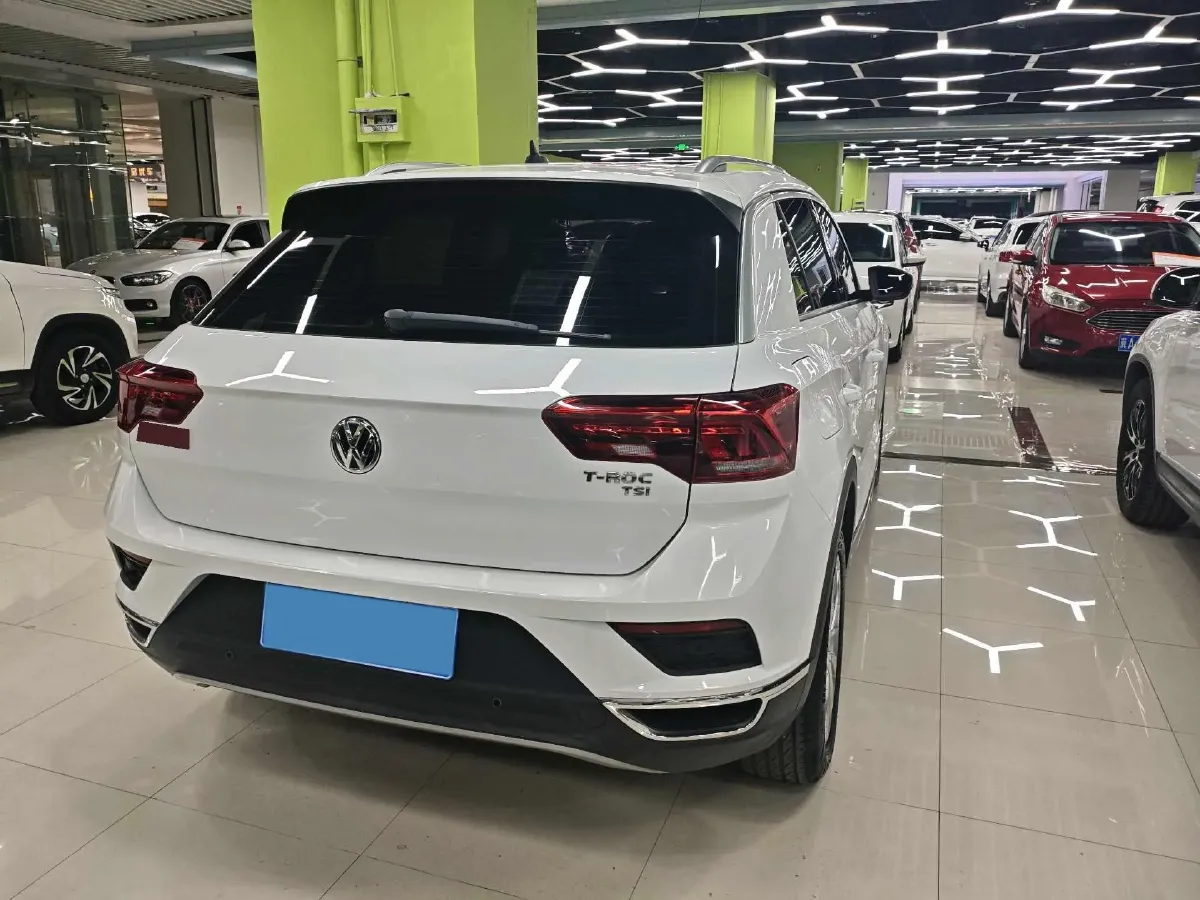 2019 Volkswagen T-Roc 1.4T 131HP L4 7DCT,autocango,china used car exporter,china ev exporter,chinese used car exporter,chinese used ev exporter