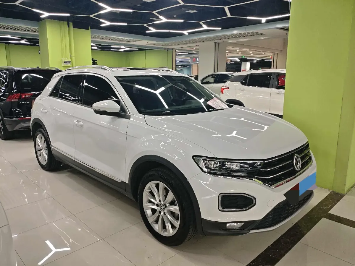 2019 Volkswagen T-Roc 1.4T 131HP L4 7DCT,autocango,china used car exporter,china ev exporter,chinese used car exporter,chinese used ev exporter