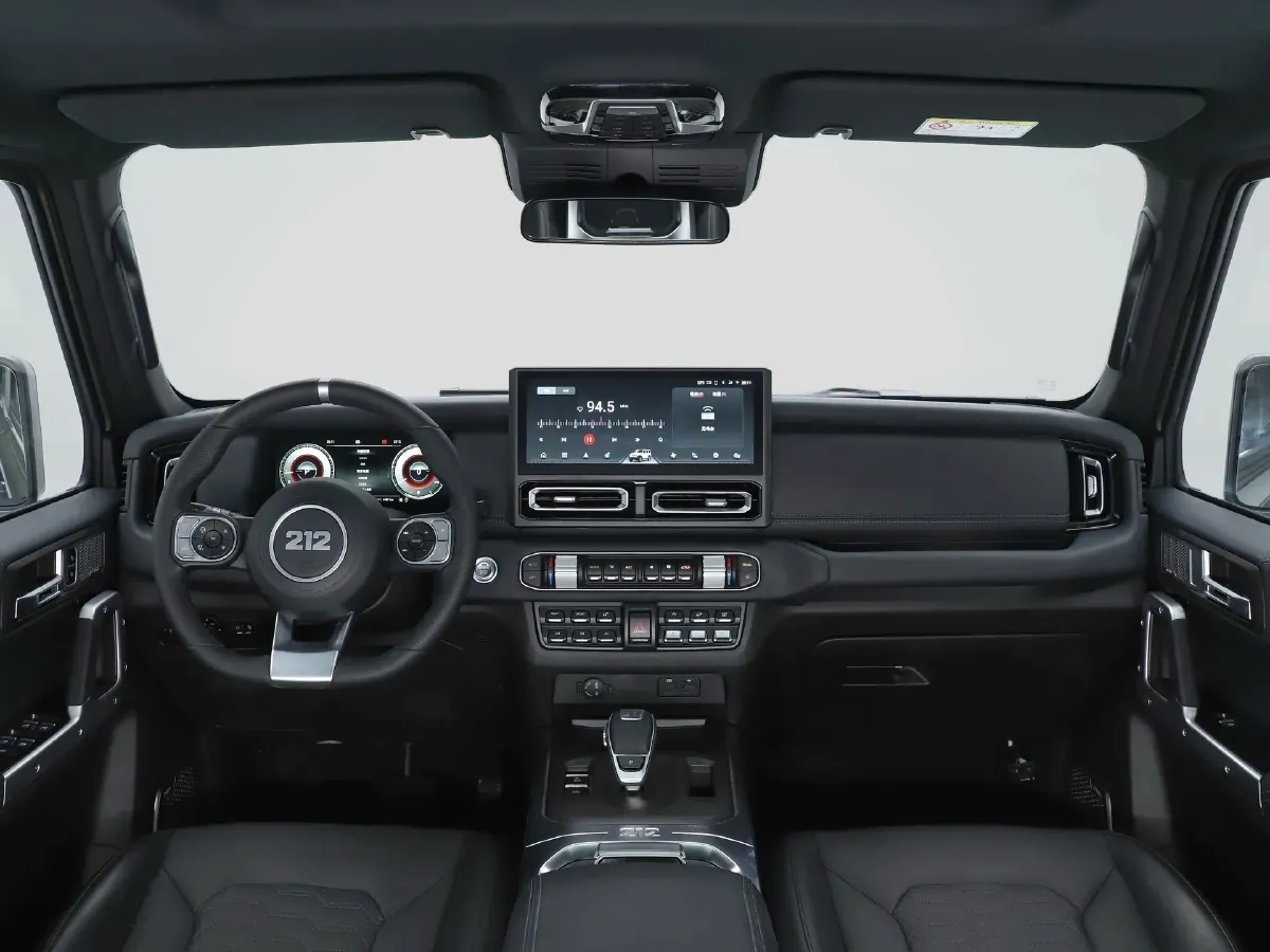 2024 212 212 T01 2.0T 252HP L4 8AT,autocango,china used car exporter,china ev exporter,chinese used car exporter,chinese used ev exporter