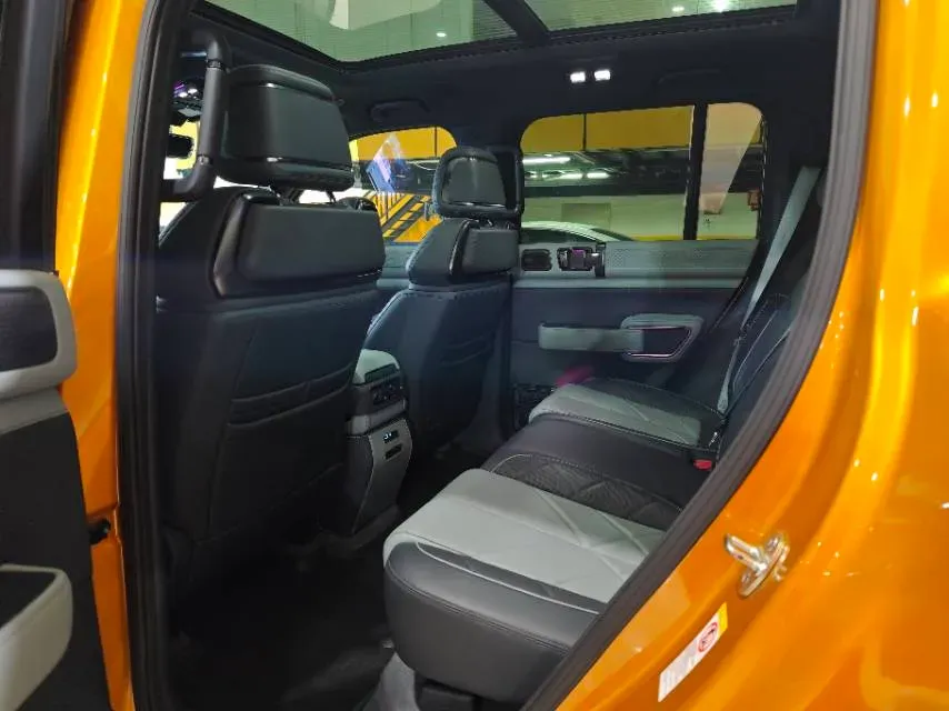 2023 FangChengBao Bao 5 1.5T 194HP L4 E-CVT PHEV 31.8KWH,autocango,china used car exporter,china ev exporter,chinese used car exporter,chinese used ev exporter