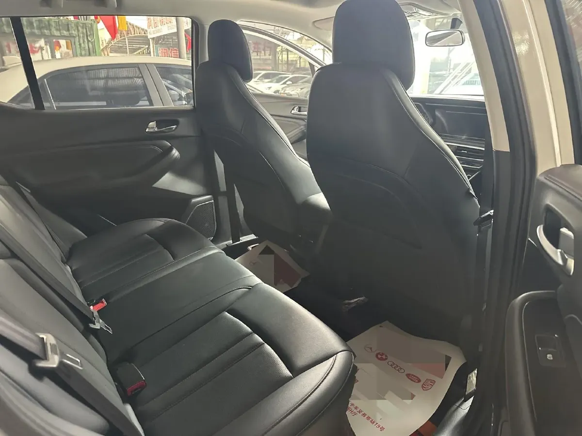 2021 GAC Trumpchi GS4 1.5T 169HP L4 6AT,autocango,china used car exporter,china ev exporter,chinese used car exporter,chinese used ev exporter