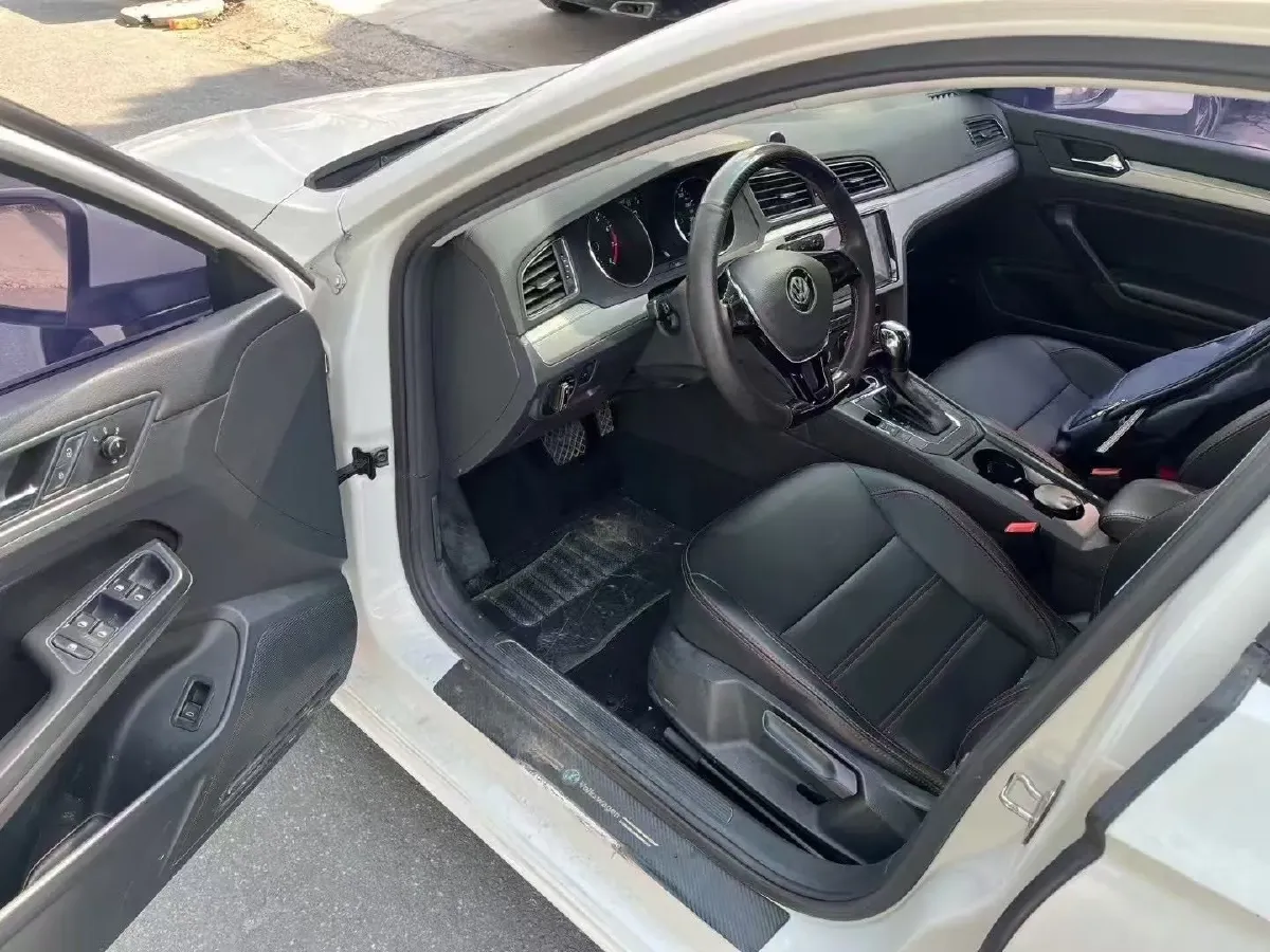 2018 Volkswagen Lamando 1.4T 131HP L4 7DCT,autocango,china used car exporter,china ev exporter,chinese used car exporter,chinese used ev exporter