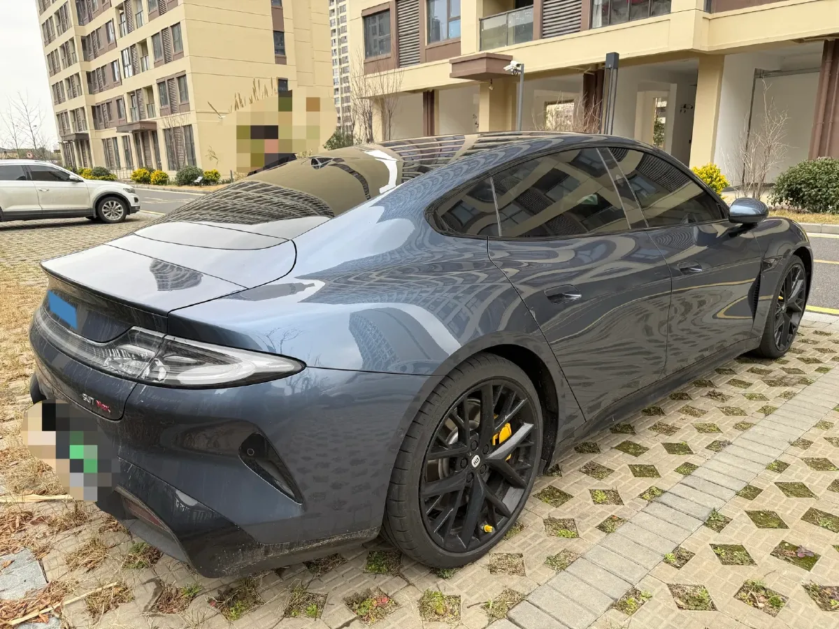 2024 MI SU7 BEV 101KWH,autocango,china used car exporter,china ev exporter,chinese used car exporter,chinese used ev exporter