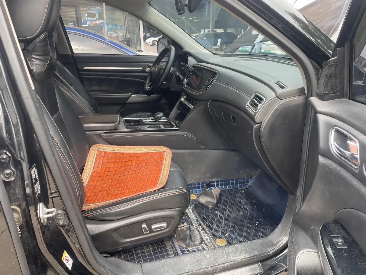 2021 GAC Trumpchi GS8 2.0T 252HP L4 6AT,autocango,china used car exporter,china ev exporter,chinese used car exporter,chinese used ev exporter