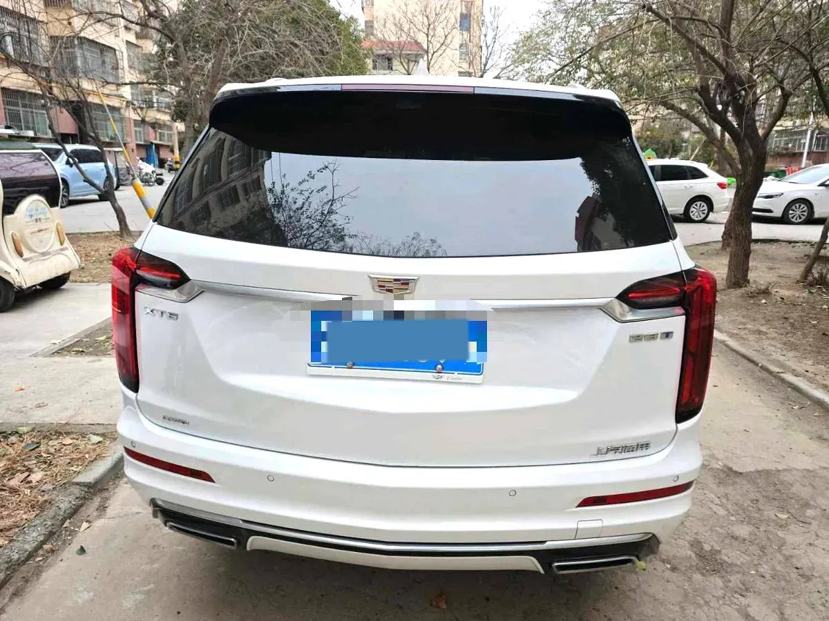 2022 Cadillac XT6 2.0T 237HP L4 9AT,autocango,china used car exporter,china ev exporter,chinese used car exporter,chinese used ev exporter