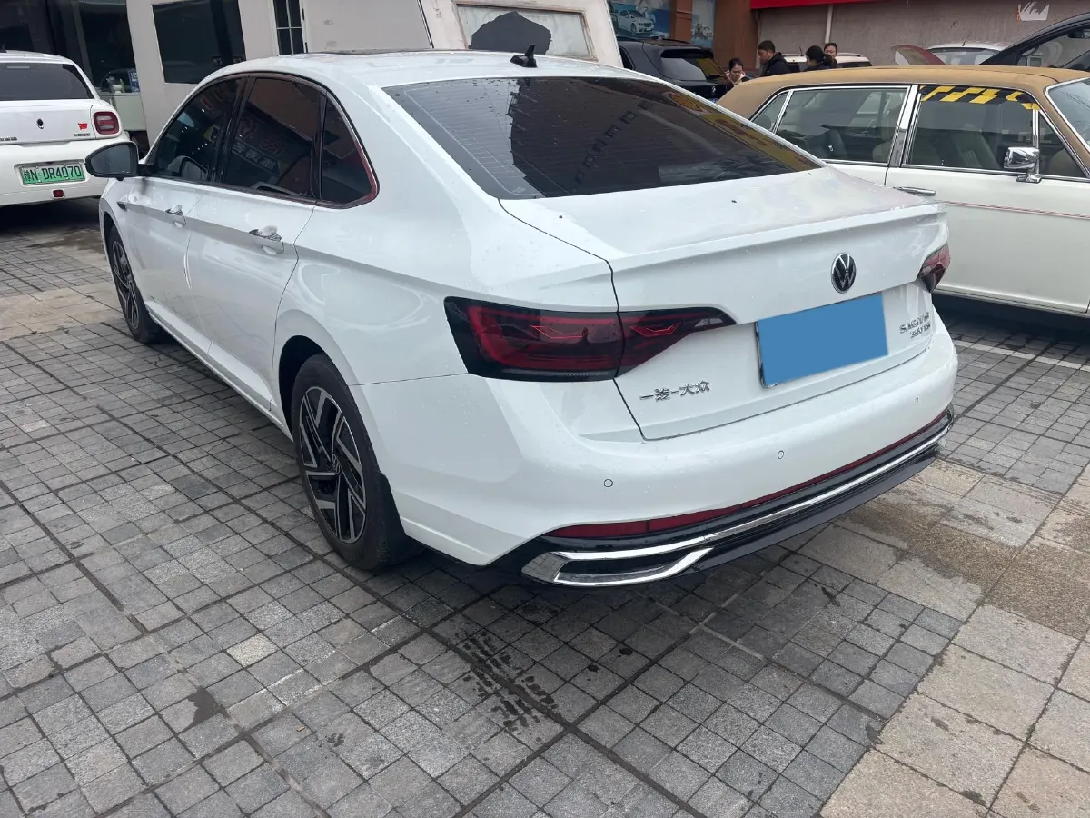 2025 Volkswagen Sagitar 1.5T 160HP L4 7DCT,autocango,china used car exporter,china ev exporter,chinese used car exporter,chinese used ev exporter