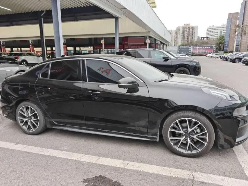 2022 LYNK&CO 03 1.5T 180HP L3 7DCT,autocango,china used car exporter,china ev exporter,chinese used car exporter,chinese used ev exporter