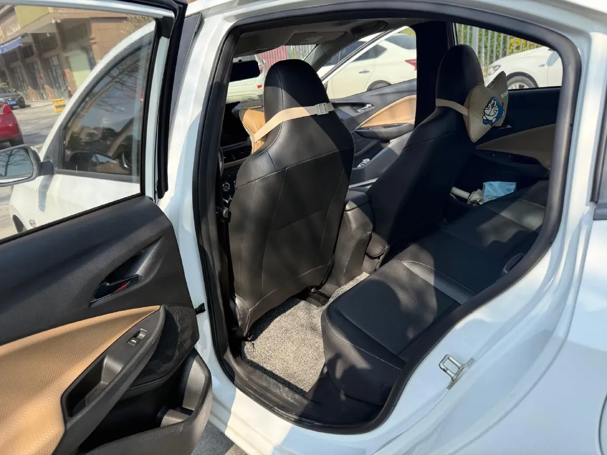 2020 Chevrolet Cavalier 1.0T 125HP L3 6AT,autocango,china used car exporter,china ev exporter,chinese used car exporter,chinese used ev exporter