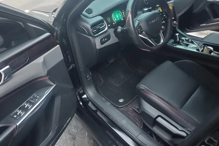 2019 Qoros 5 1.6T 197HP L4 7DCT,autocango,china used car exporter,china ev exporter,chinese used car exporter,chinese used ev exporter