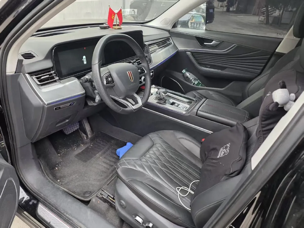 2023 HongQi HS5 2.0T 252HP L4 8AT,autocango,china used car exporter,china ev exporter,chinese used car exporter,chinese used ev exporter