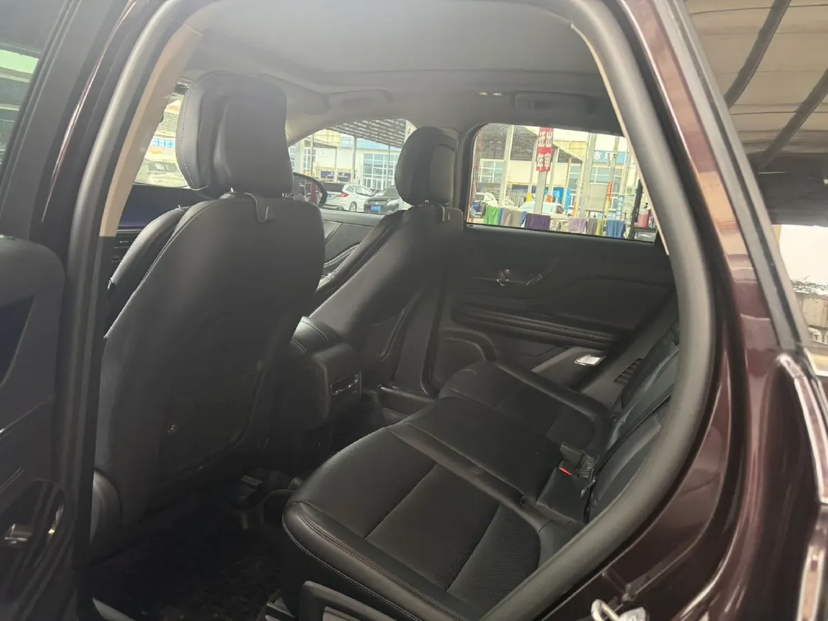 2023 Lincoln Corsair 2.0T 261HP L4 8AT,autocango,china used car exporter,china ev exporter,chinese used car exporter,chinese used ev exporter