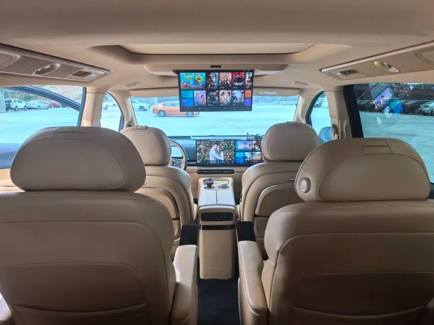 2025 Voyah Dream 1.5T 150HP L4 PHEV 41.7KWH,autocango,china used car exporter,china ev exporter,chinese used car exporter,chinese used ev exporter