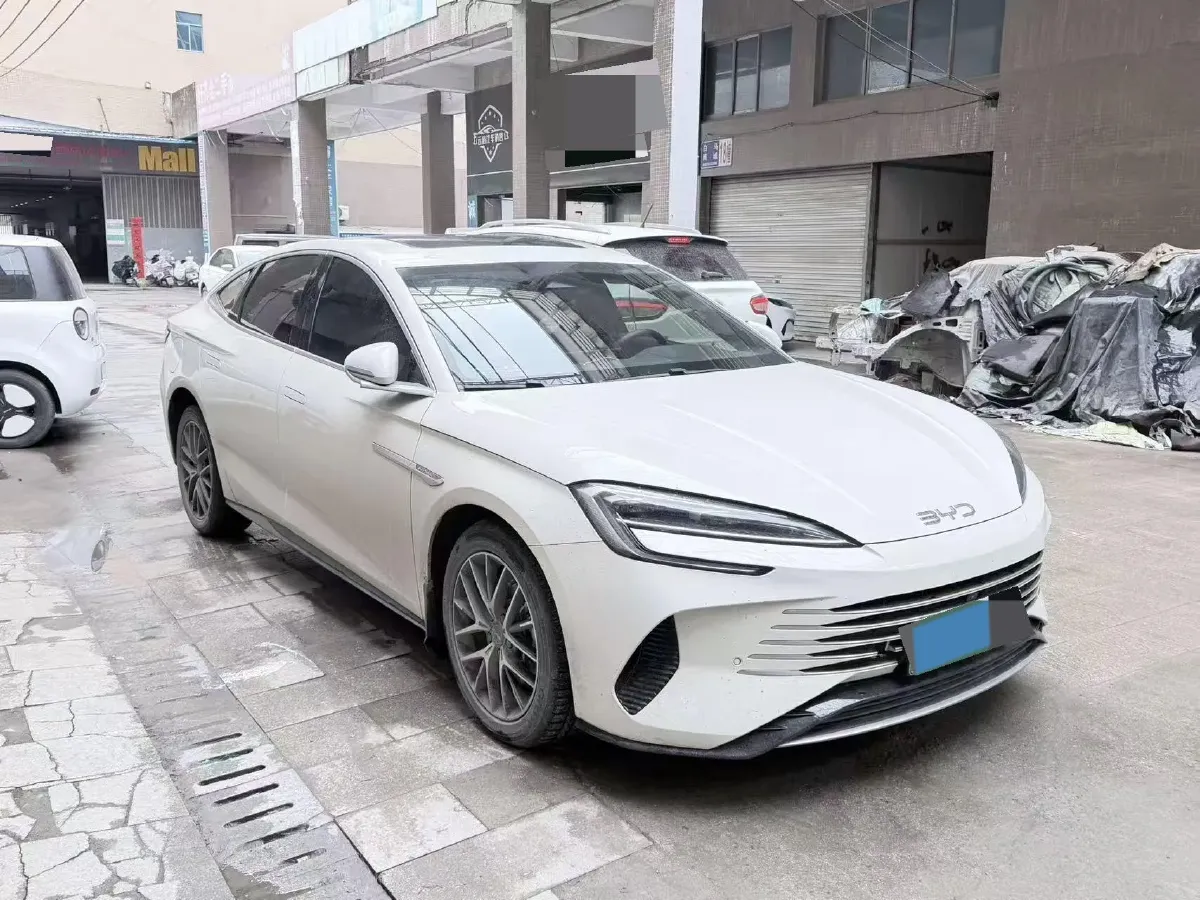 2025 BYD Seal07 DM-i 1.5L 101HP L4 E-CVT PHEV 17.6KWH,autocango,china used car exporter,china ev exporter,chinese used car exporter,chinese used ev exporter