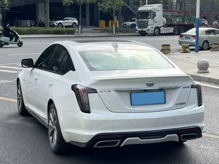 2020 Cadillac CT5 2.0T 241HP L4 10AT,autocango,china used car exporter,china ev exporter,chinese used car exporter,chinese used ev exporter