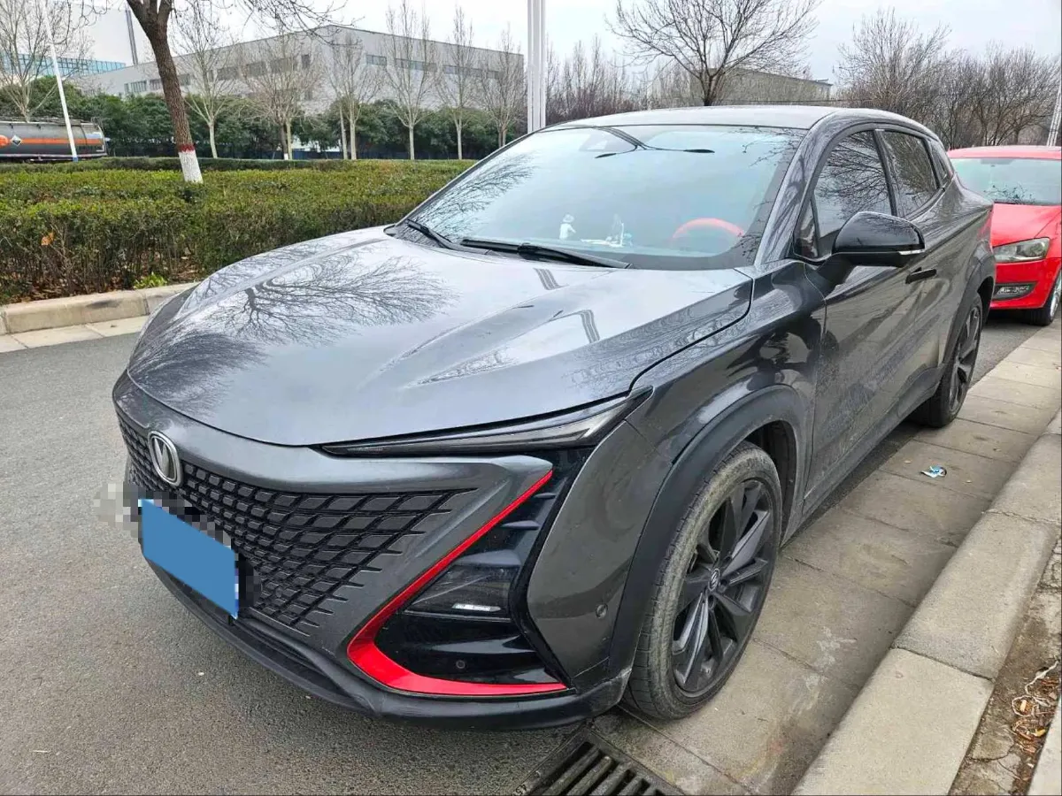 2021 ChangAn UNI-T 1.5T 180HP L4 7DCT,autocango,china used car exporter,china ev exporter,chinese used car exporter,chinese used ev exporter