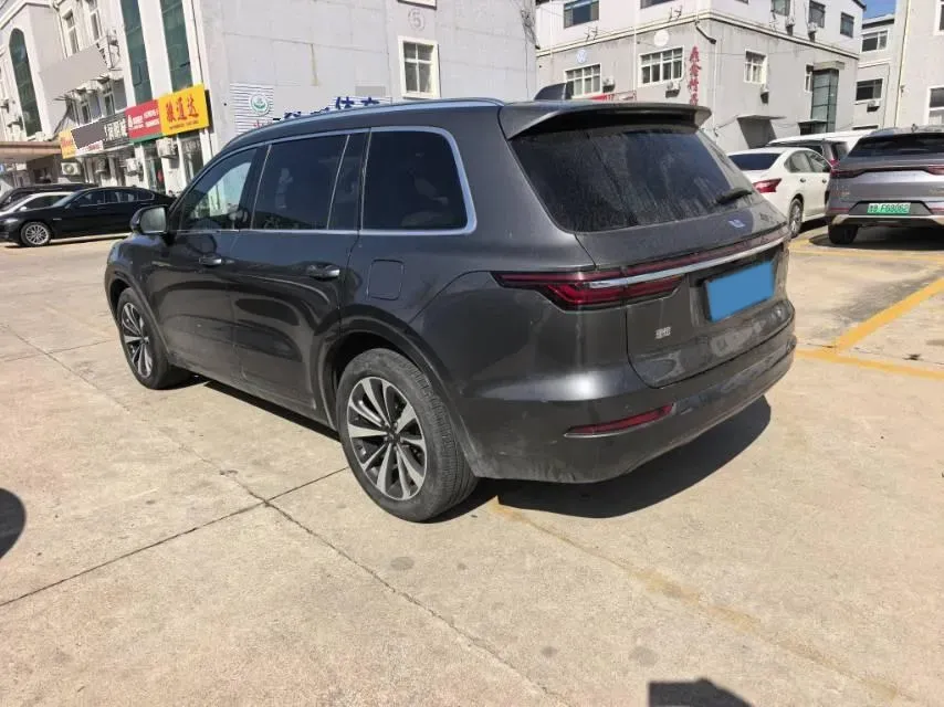 2021 Li ONE Range Extended 131HP REEV 40.5KWH,autocango,china used car exporter,china ev exporter,chinese used car exporter,chinese used ev exporter