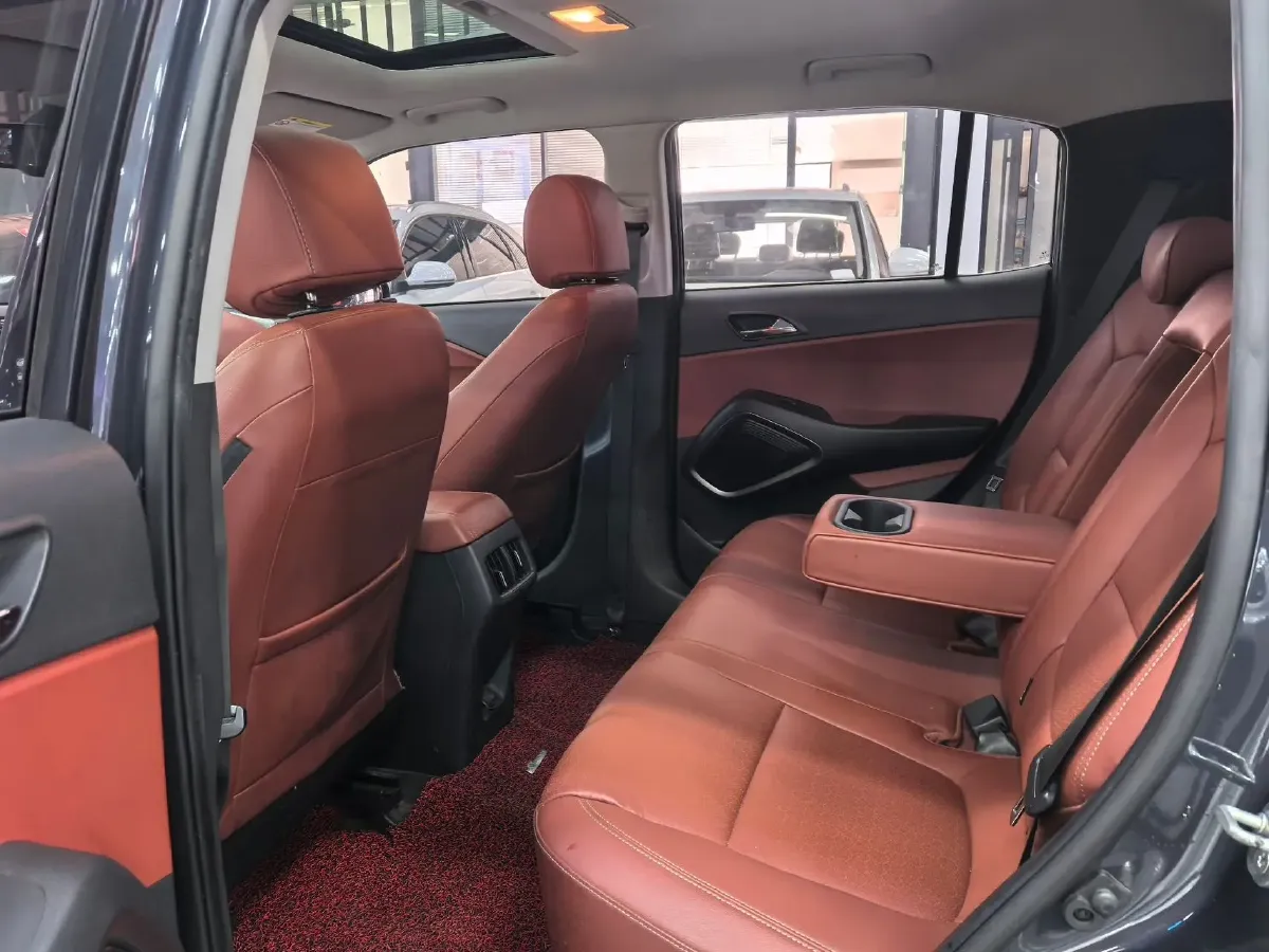 2018 Hyundai ix35 2.0L 160HP L4 6AT,autocango,china used car exporter,china ev exporter,chinese used car exporter,chinese used ev exporter