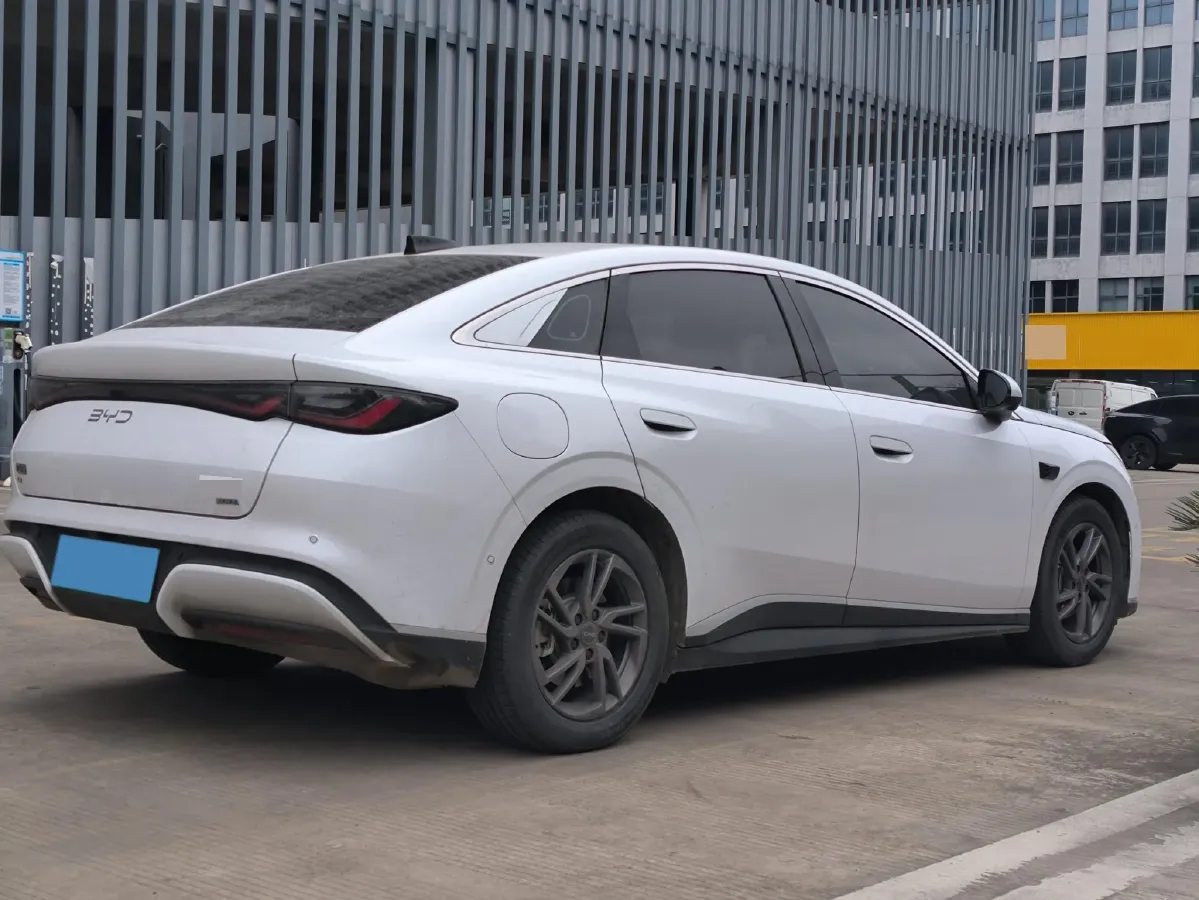 2025 BYD Seal06 BEV,autocango,china used car exporter,china ev exporter,chinese used car exporter,chinese used ev exporter