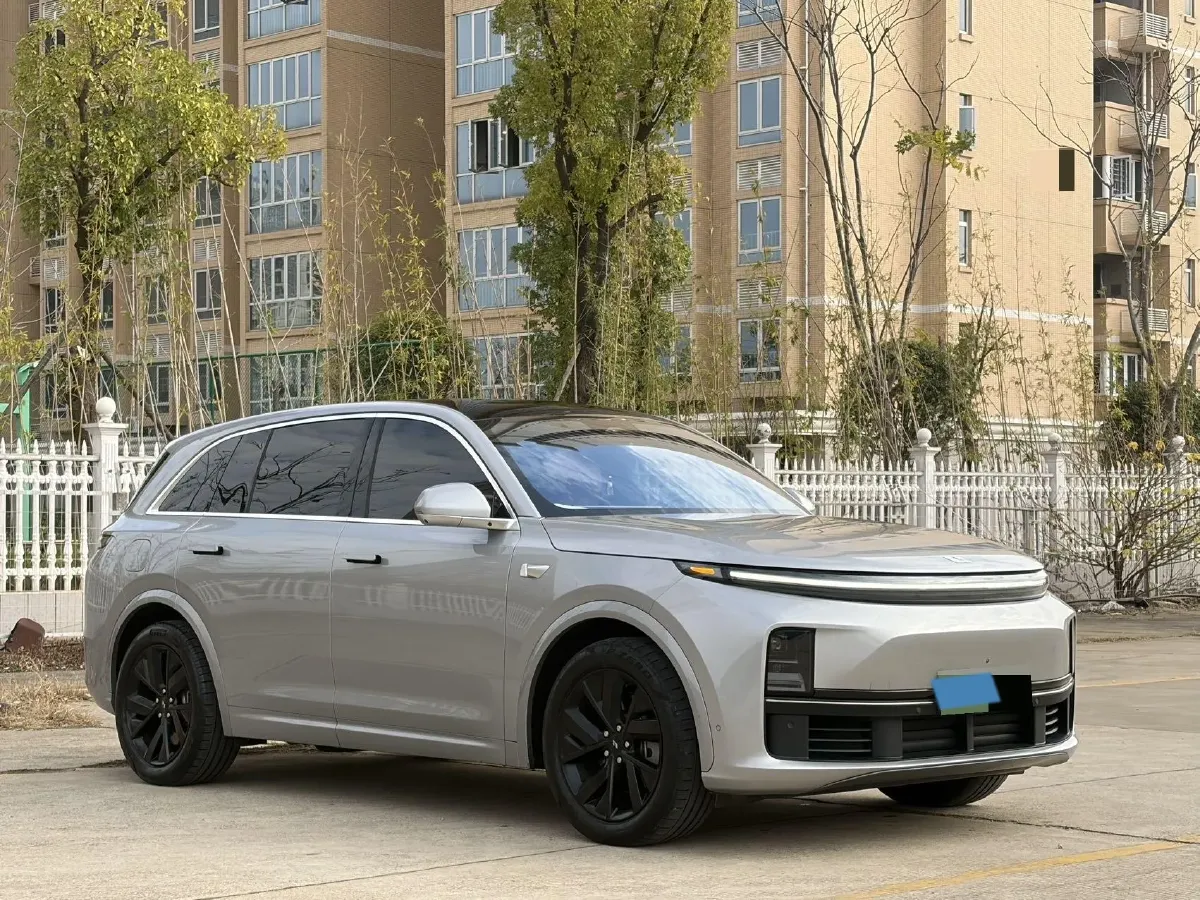 2023 Li L7 Range Extended 154HP REEV 40.9KWH,autocango,china used car exporter,china ev exporter,chinese used car exporter,chinese used ev exporter