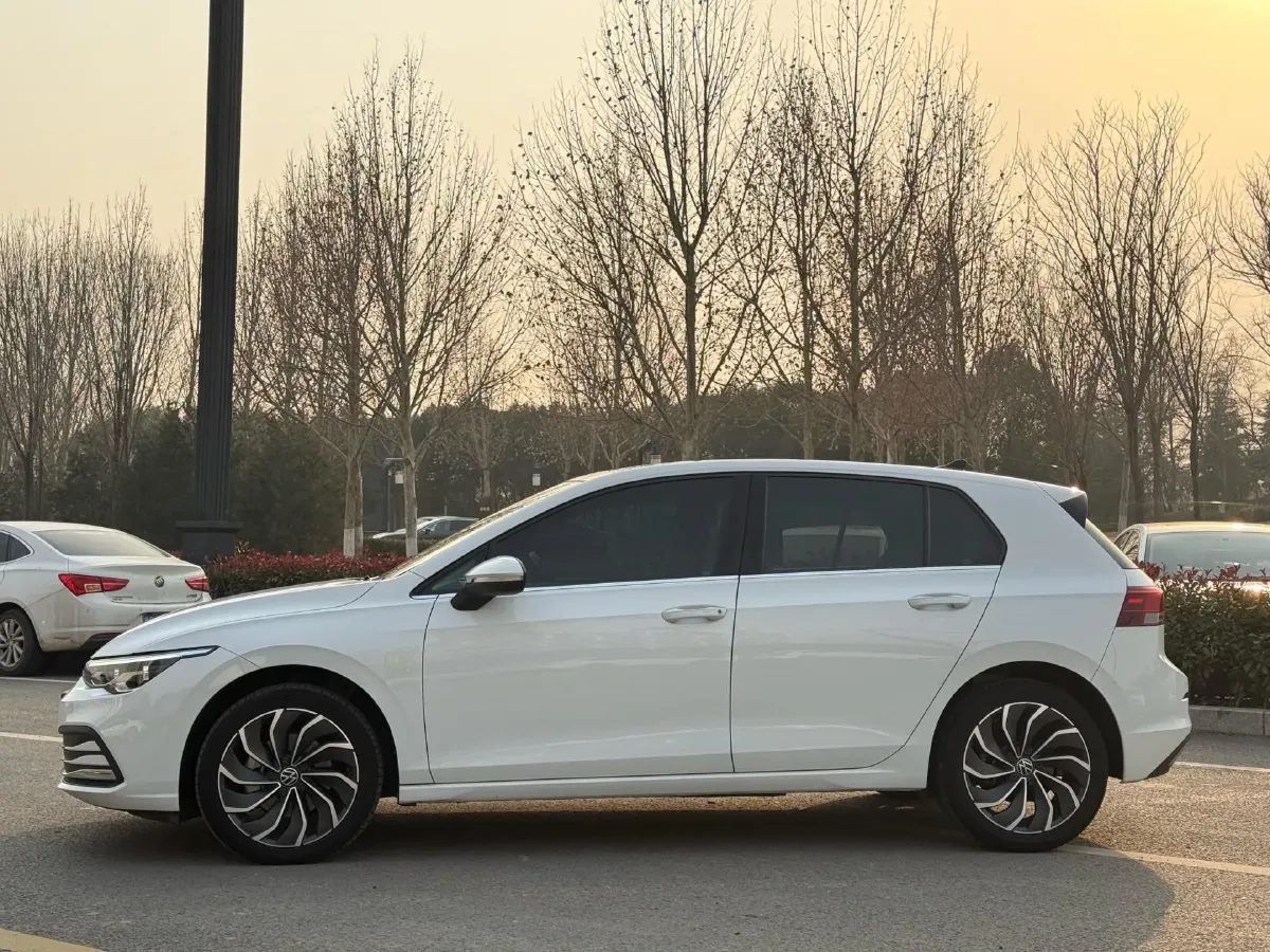 2021 Volkswagen Golf 1.4T 150HP L4 7DCT,autocango,china used car exporter,china ev exporter,chinese used car exporter,chinese used ev exporter