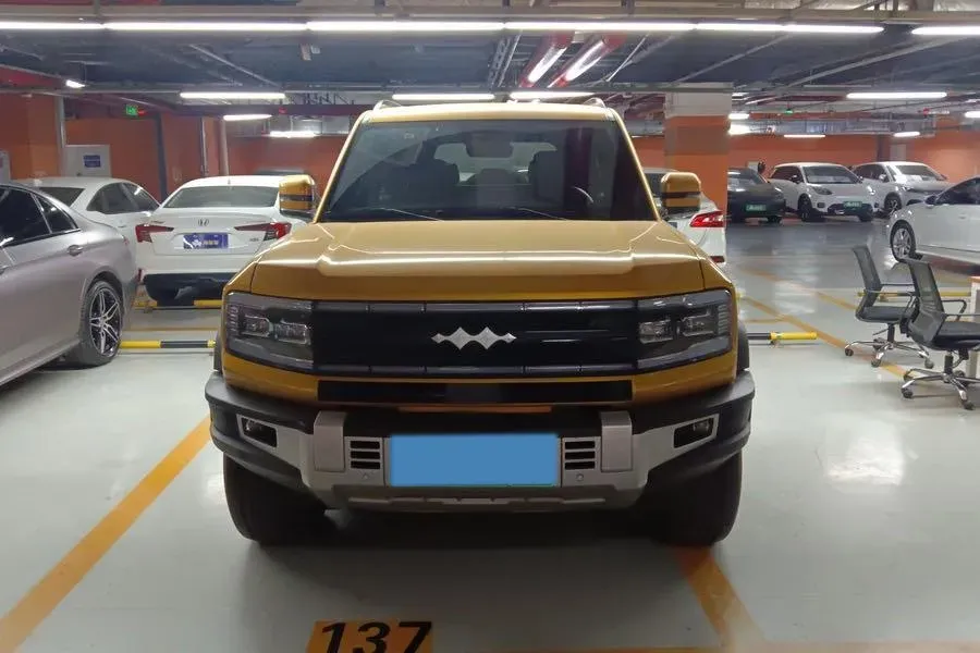 2023 FangChengBao Bao 5 1.5T 194HP L4 E-CVT PHEV 31.8KWH,autocango,china used car exporter,china ev exporter,chinese used car exporter,chinese used ev exporter