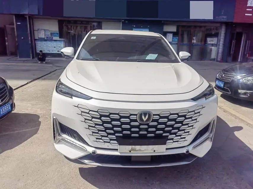 2021 ChangAn UNI-K 2.0T 233HP L4 8AT,autocango,china used car exporter,china ev exporter,chinese used car exporter,chinese used ev exporter