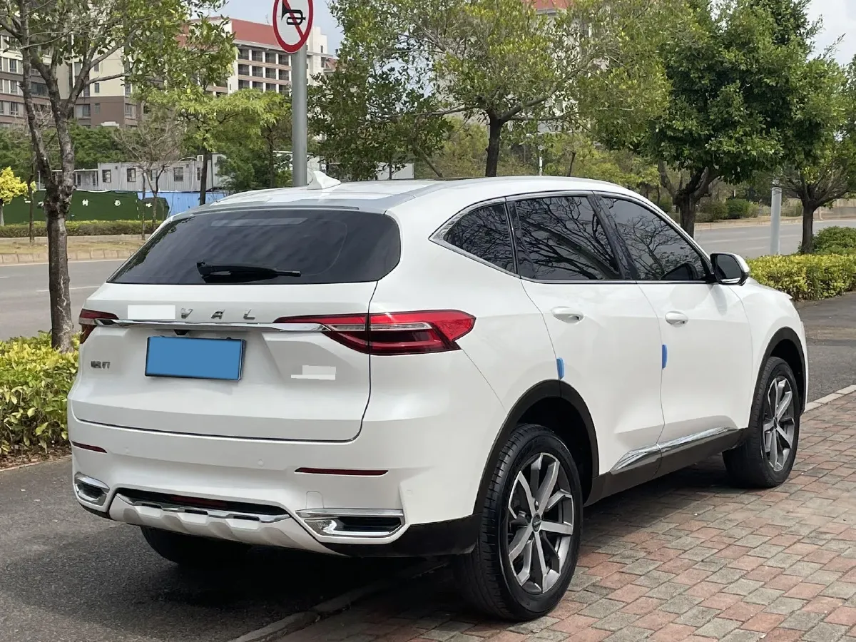 2021 Haval F7 1.5T 169HP L4 7DCT,autocango,china used car exporter,china ev exporter,chinese used car exporter,chinese used ev exporter