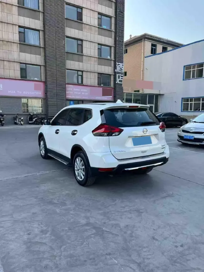 2019 Nissan X-Trail 2.0L 154HP L4 CVT,autocango,china used car exporter,china ev exporter,chinese used car exporter,chinese used ev exporter