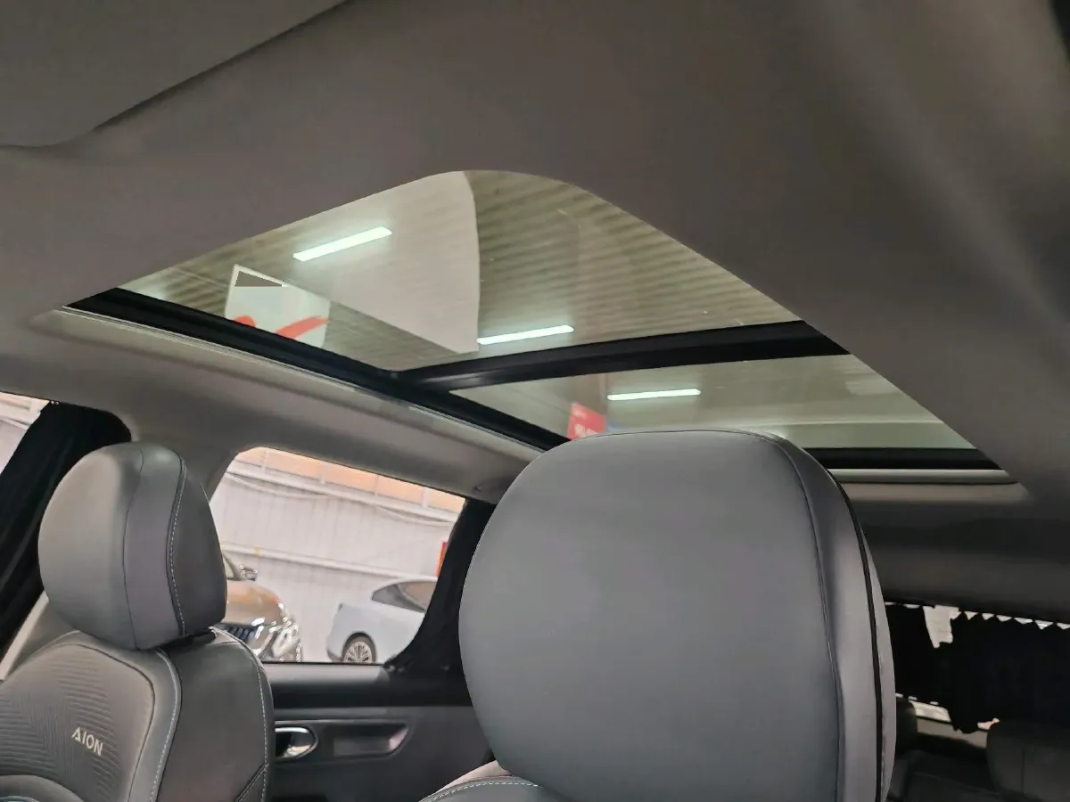 2023 MAXUS Interstellar 2.0T 261HP L4 8AT,autocango,china used car exporter,china ev exporter,chinese used car exporter,chinese used ev exporter