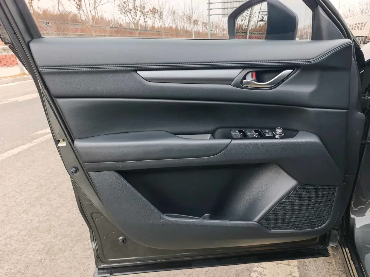 2022 MAXUS XinTu V90 2.0T 150HP L4 6AT,autocango,china used car exporter,china ev exporter,chinese used car exporter,chinese used ev exporter